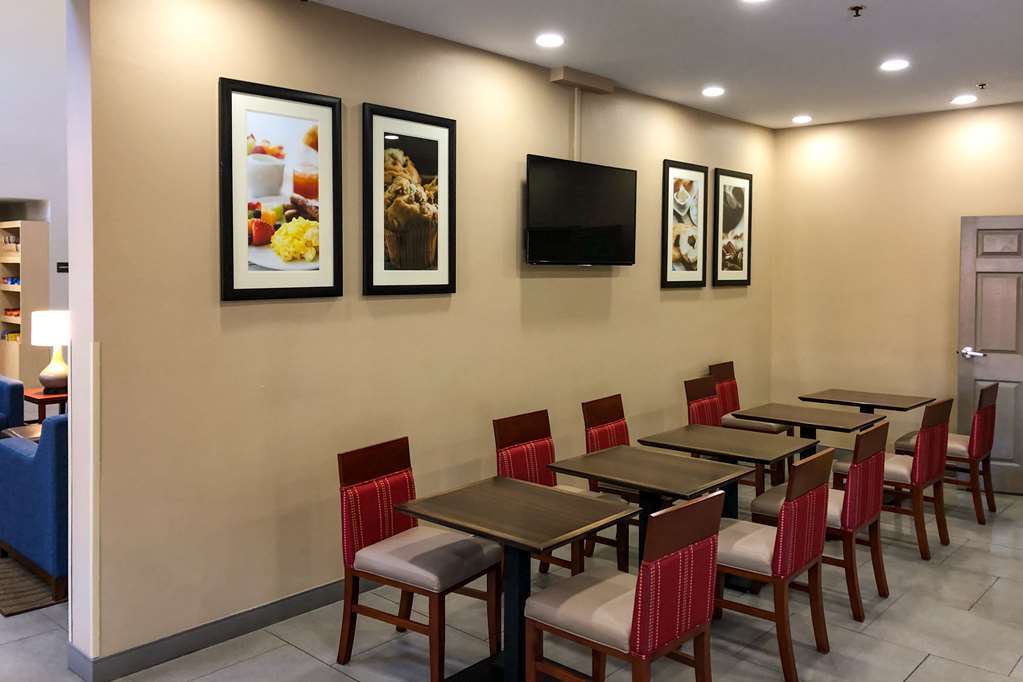 Comfort Inn & Suites Nashville Franklin Cool Springs Restaurant photo